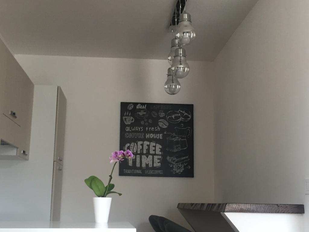 נאפולי Toledo Boutique Studio Apartments מראה חיצוני תמונה