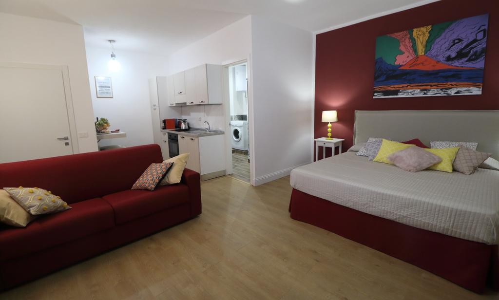 נאפולי Toledo Boutique Studio Apartments מראה חיצוני תמונה