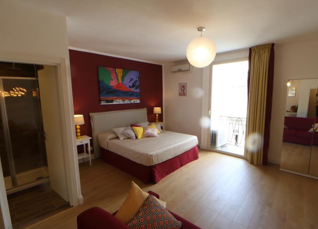 נאפולי Toledo Boutique Studio Apartments מראה חיצוני תמונה